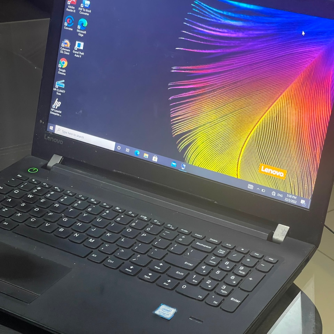 Lenovo IdeaPad 320 (Model 80WQ)