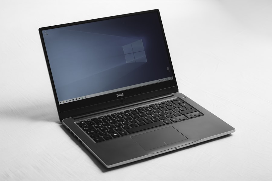 HP 15 laptop — 8GB / 256SSD
